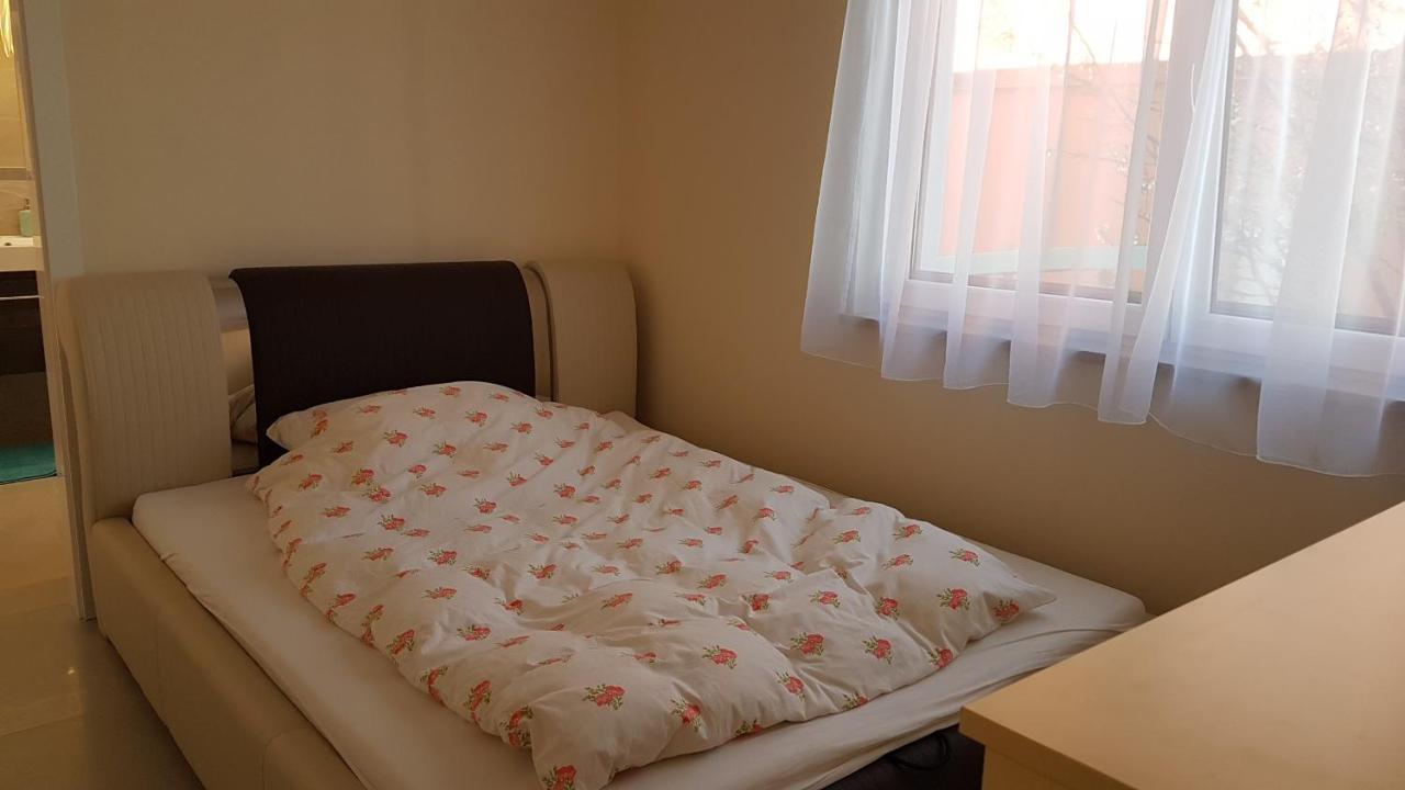 Willa Relax **** Rogoznica  Bagian luar foto